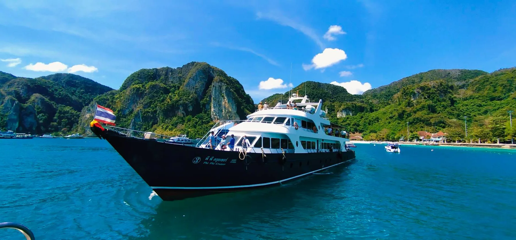 A moment from Phi Phi Cruisers’ gallery